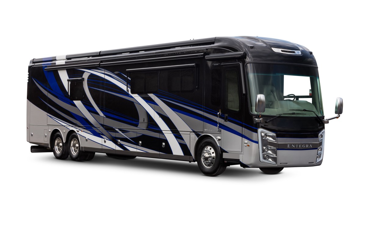 Gallery: Entegra's 2019 Luxury Motorhome Line-up – RV PRO