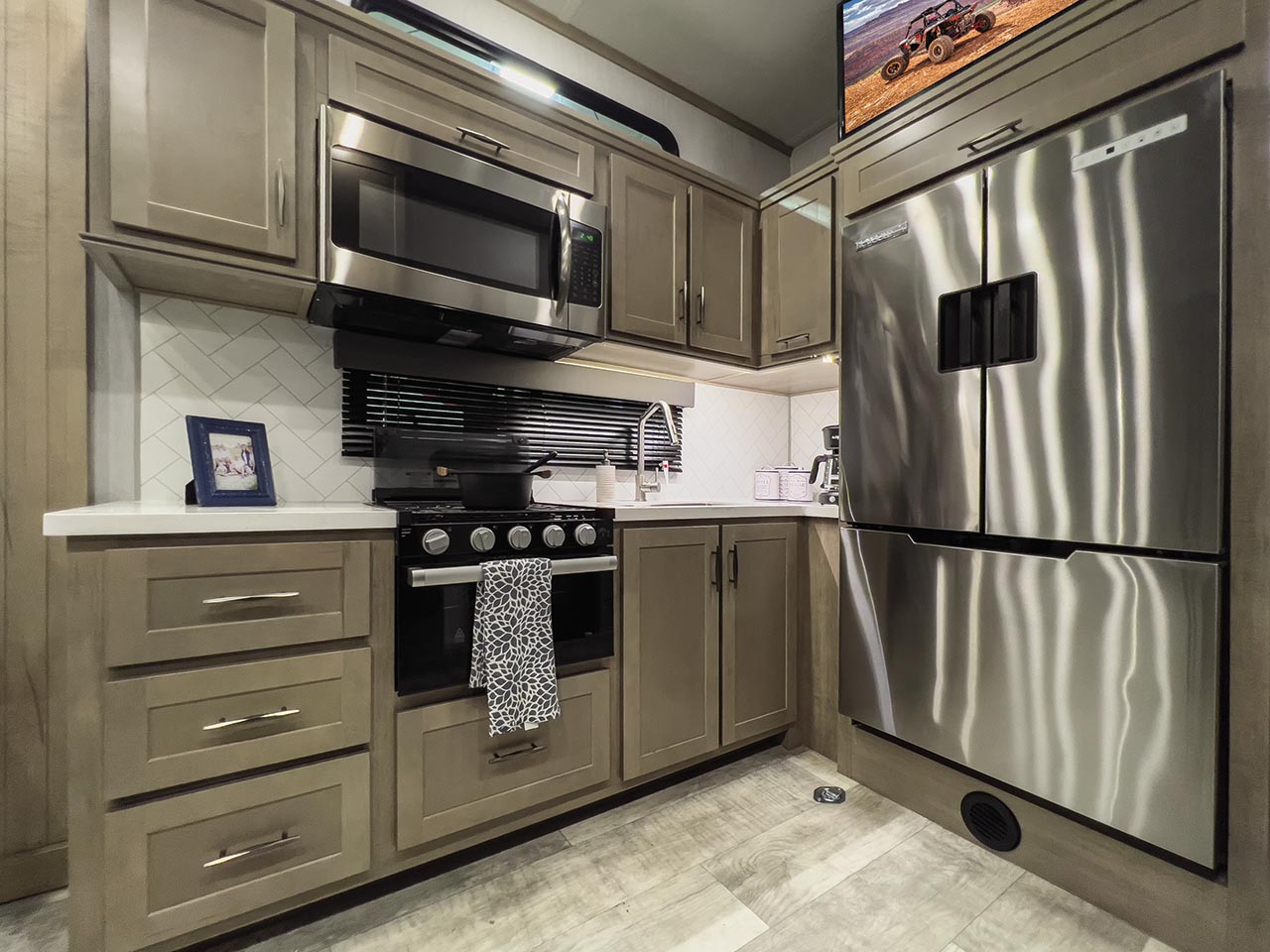 Open House 2024 Grand Design S New Models RV PRO   Momentum 355G Kitchen 