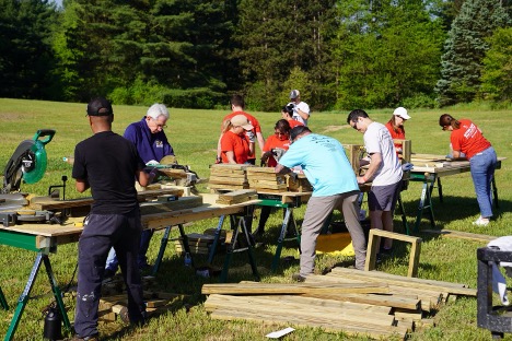 emerging leaders coalition volunteer day