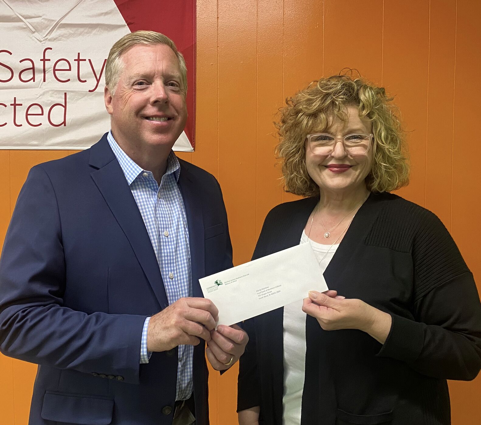 THOR Industries Donates to Food Bank of Northern Indiana 2 thor industries food bank