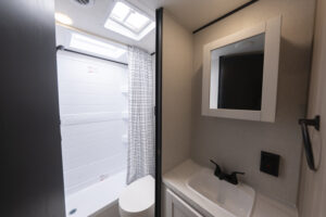 Model Year 2026 Preview: Thor Motor Coach & Heartland RV 5 Prowler 9