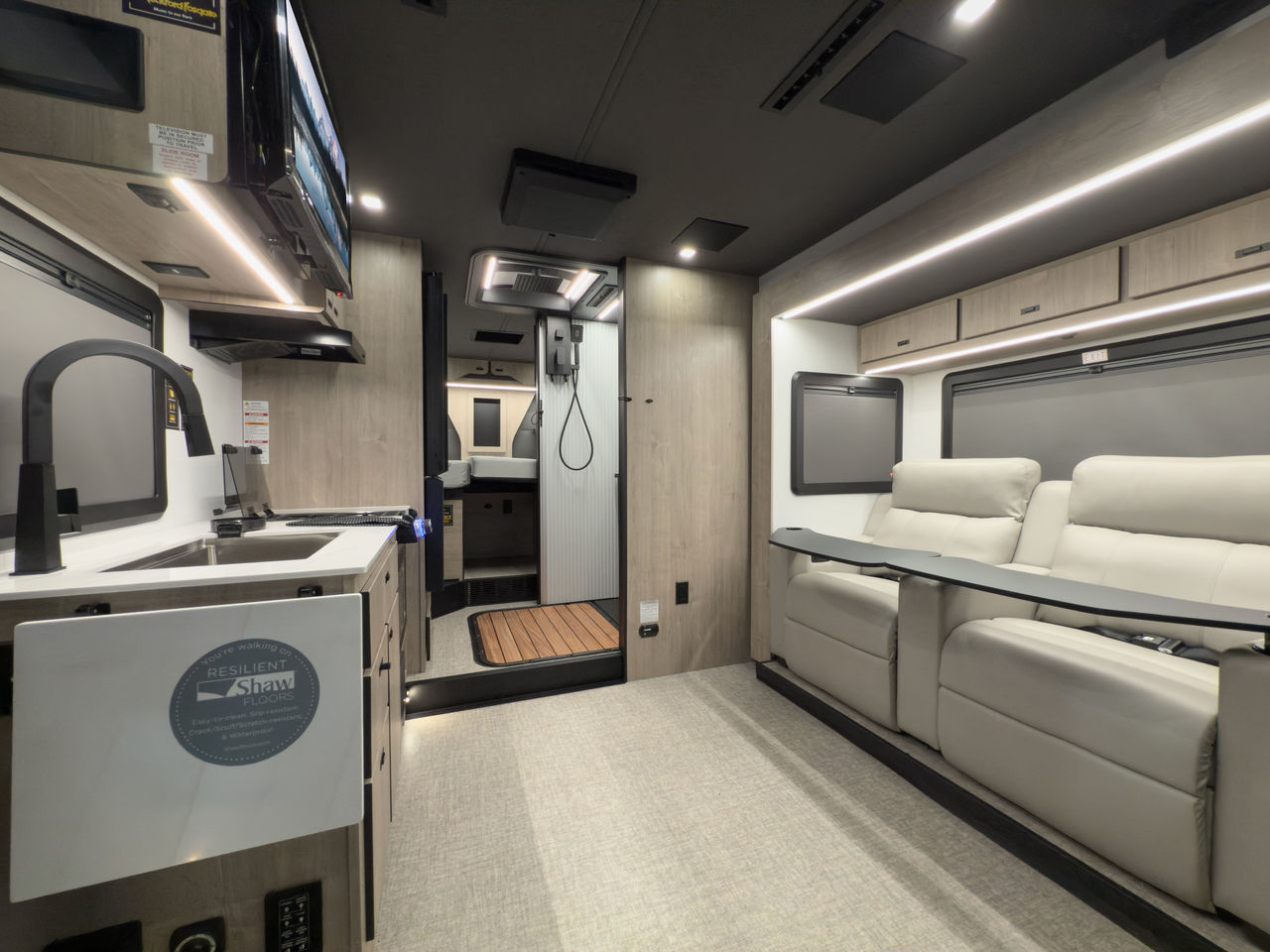 lineage series m interior