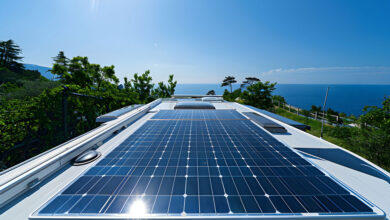 An RV rooftop with solar panels to illustrate Trek Systems' beginnings in RV solar.
