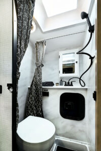 Palomino Truck Camper HS8801 Bathroom