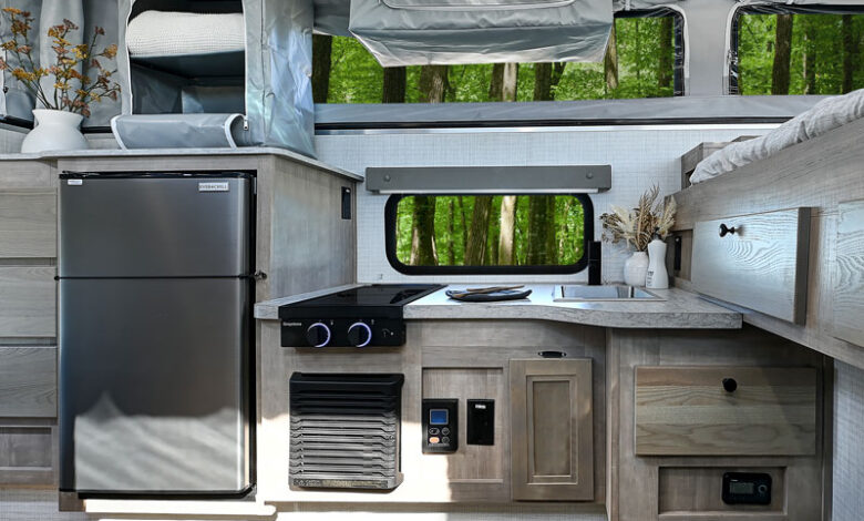 Palomino Truck Campers Fit a Variety of Travelers' Needs 1 Palomino Truck Camper SS1251 Kitchen