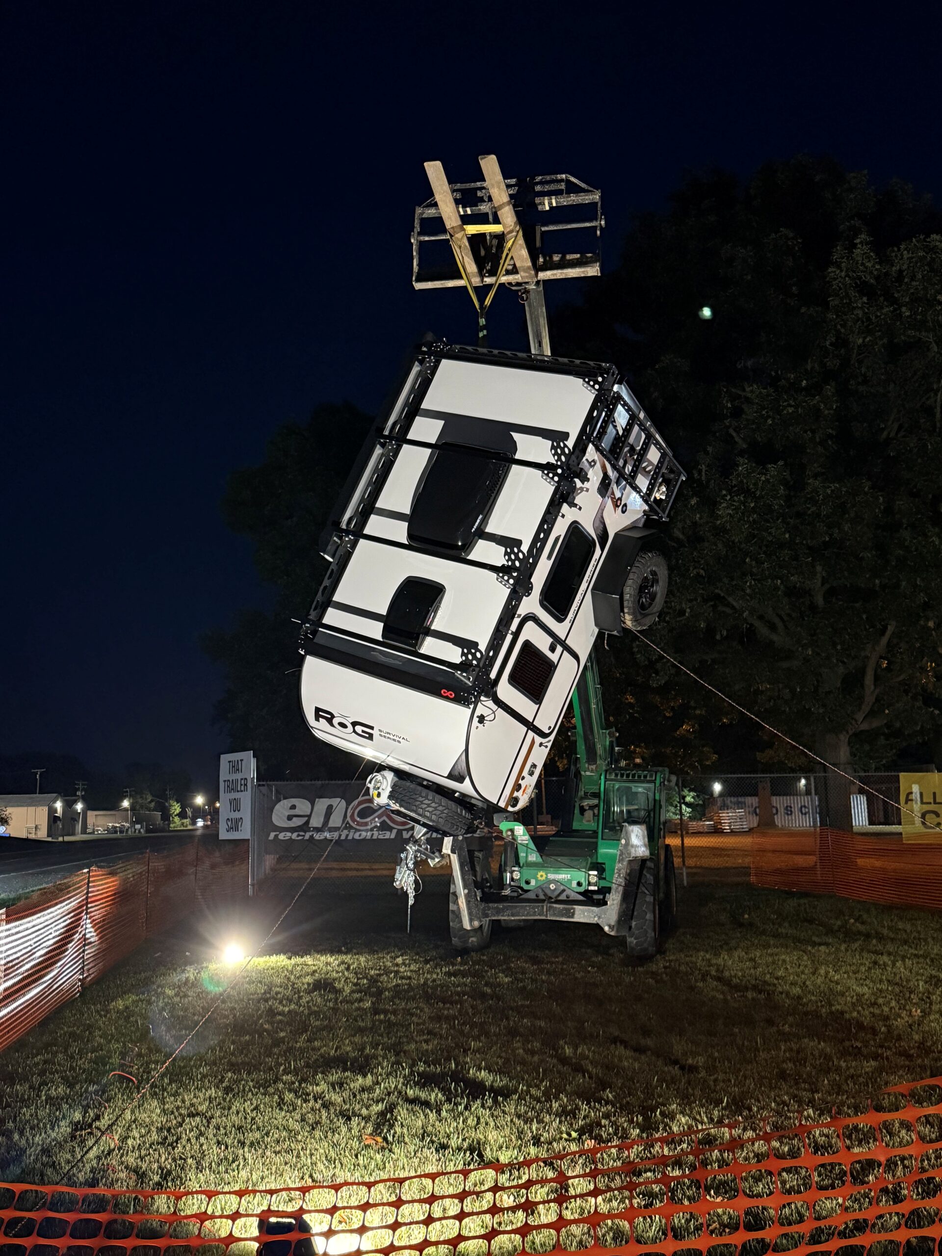 Video: Encore's Strength Test With a RŎG 12RK 2 Encore RV hanging from crane