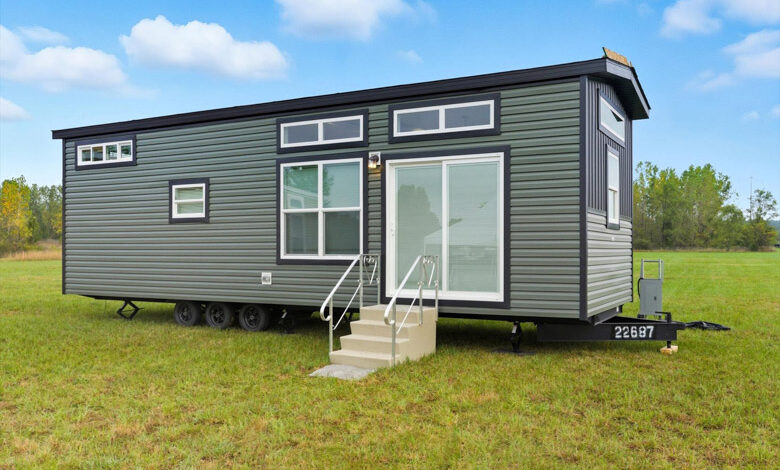 02 52700 Independence Ct Model 2