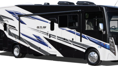 Best New Models 2026: Thor Motor Coach Outlaw Wild West 9 Exterior Outlaw WWE ClassA Paint Crossfire Blue 3Q 38K