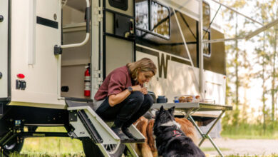 Best New Models 2026: Winnebago Thrive 8 LS Entrence Steps Thrive18FBS 26 web