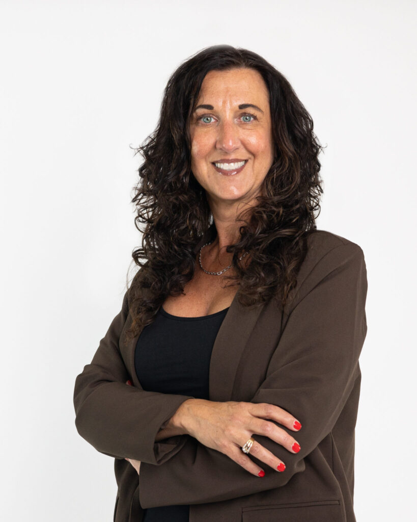 Mary Pouliot headshot 1638x2048 1