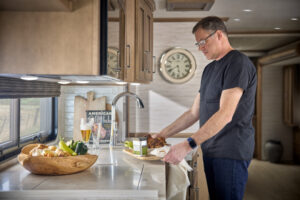 SA26 INT FEA Galley FNL RGB