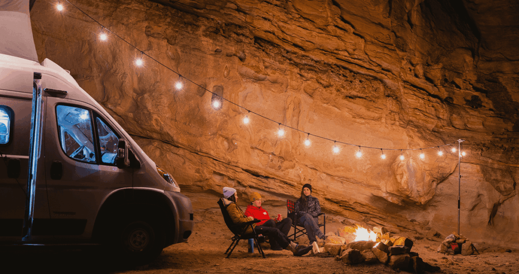 RVshare: Travelers Want Simpler Trips & Trusted Destinations 3 ee8ffbb7 rectangle 1 2 10000000x70hi016000028