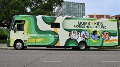 Moms and Kids Mobile Health Clinic 001