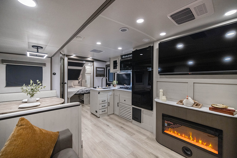 2026 CM American Spirit 2963BH 11