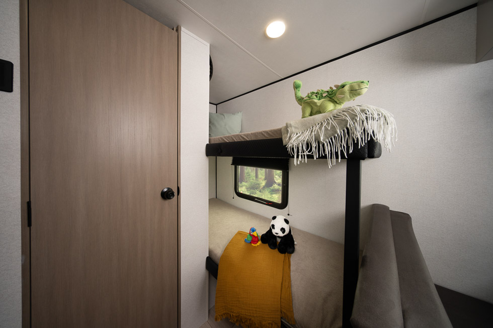 MY27 Jay Feather Air SL 17BHSL bunk