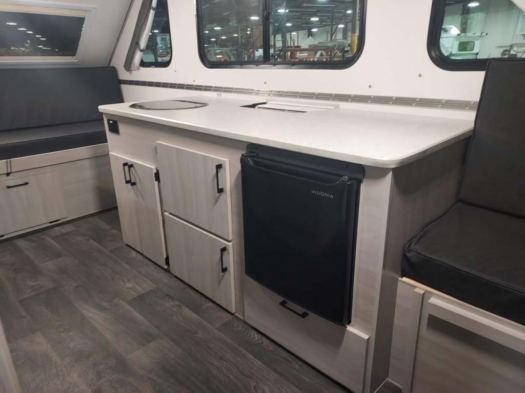Aliner Unveils New Scout & Limited Edition Models 4 Scout 15 Interior Kitchen scaled 1