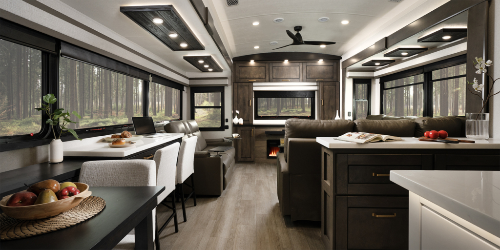 Model Year 2027: Heartland & DRV 3 Heartland RV Bighorn 38RE
