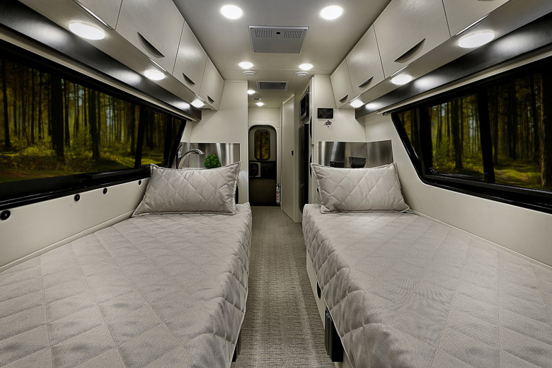 Chinook RV Maverick Front Twin Bed in Madera Cream