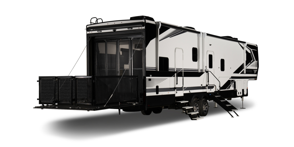 Model Year 2027: Heartland & DRV 4 Heartland RV Cyclone 2027