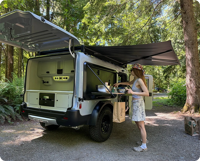 New Atlas: Motsmann Engineering’s Camper Cube Fuses Tiny Trailer Types 3 gallery7