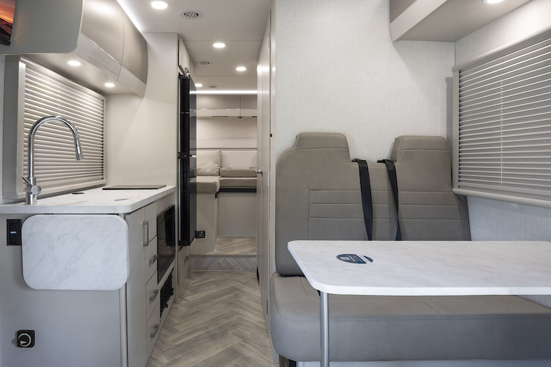 2027 Gemini 23XT Freshwater Pearl2 Coastal Cream F2B