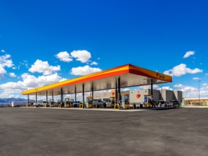Love’s Travel Stops Expands in Arizona, Renovates Stores in 3 States 2 Loves Kingman AZ