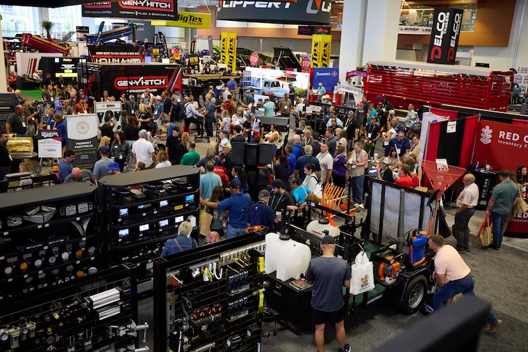 NATDA Trailer Show Hosts 4,700 Attendees, 800-Plus Dealerships 4 TS26 Showfloor 2